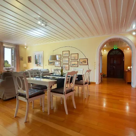 Liston Family With Spianada & Fortress View Apartment Corfu (city)